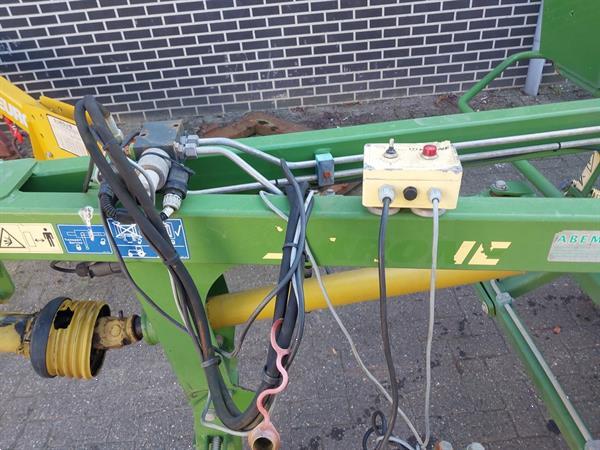 Grote foto krone kw 15.02 14 t schudder agrarisch harken