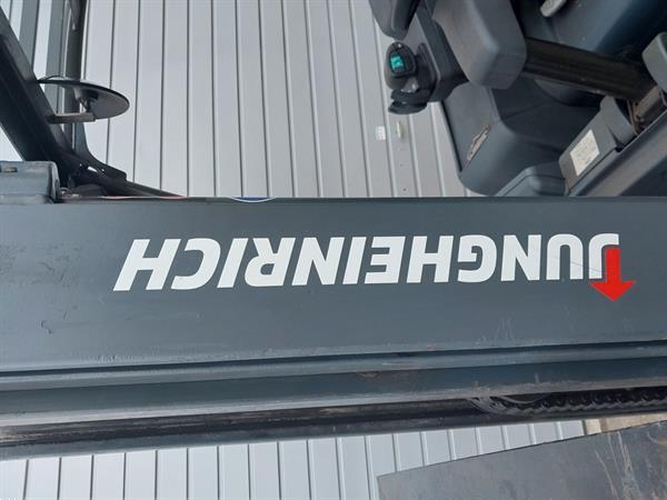 Grote foto jungheinrich elctro bj2013 triplo. agrarisch heftrucks
