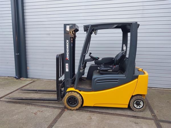 Grote foto jungheinrich elctro bj2013 triplo. agrarisch heftrucks
