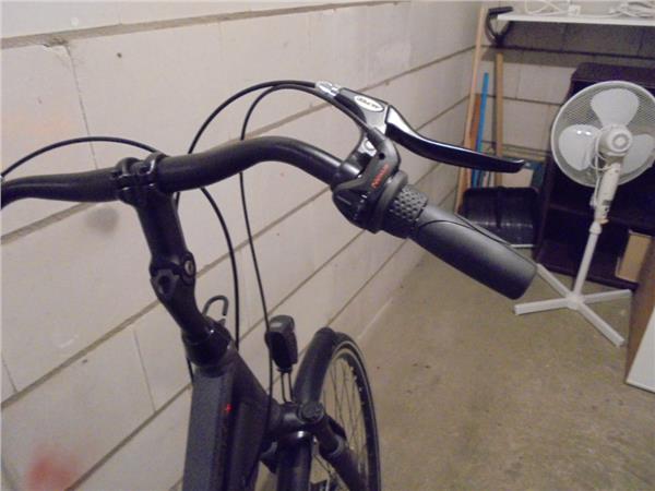 Grote foto dames fiets fietsen en brommers damesfietsen