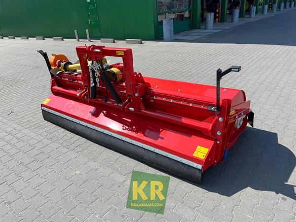 Grote foto ducker um 30398 agrarisch maaiers