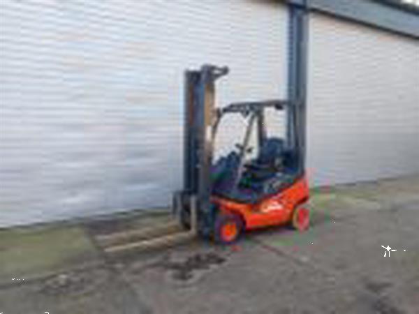 Grote foto linde 1.6ton diesel. agrarisch heftrucks