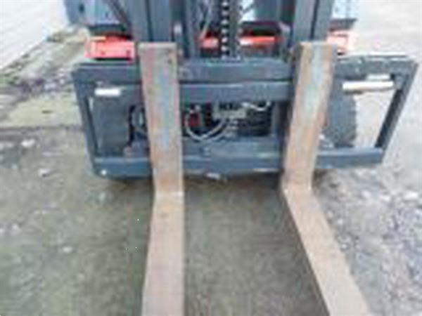 Grote foto linde 1.6ton diesel. agrarisch heftrucks