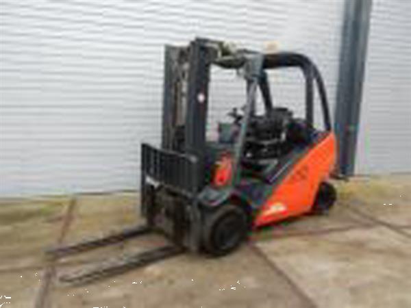 Grote foto linde 2 ton diesel. agrarisch heftrucks