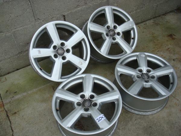 Grote foto 17 inch rs6 velgen steek 5x112 auto onderdelen banden en velgen