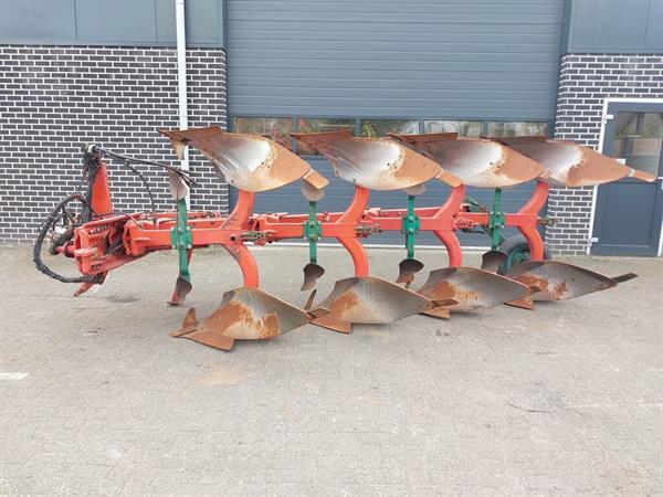 Grote foto kverneland eg 100 vario 4 schaar ploeg agrarisch ploegen