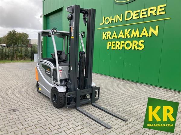 Grote foto still rx 60 25 29965 agrarisch akkerbouw
