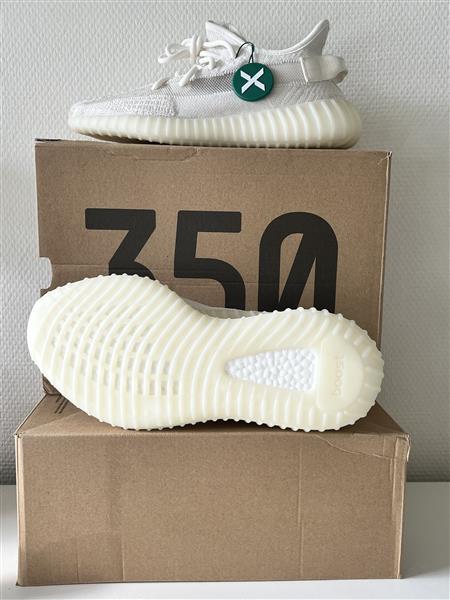 Grote foto yeezy boost de legende ligt in jouw handen kleding heren schoenen
