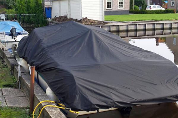Grote foto boothoezen afdekhoezen dekzeilen bootzeil. watersport en boten accessoires en onderhoud