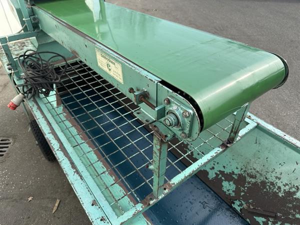 Grote foto heto gregoire potmachine voor het vullen van grote containers potten agrarisch tuinbouw
