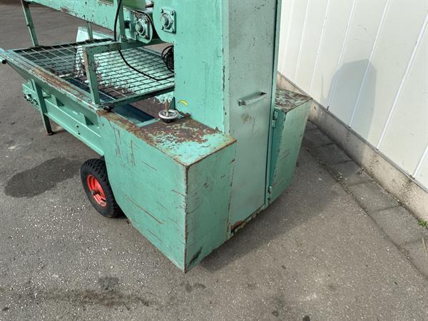 Grote foto heto gregoire potmachine voor het vullen van grote containers potten agrarisch tuinbouw