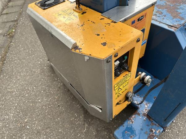 Grote foto reisopack 2800 pallet omsnoeringsmachine agrarisch tuinbouw