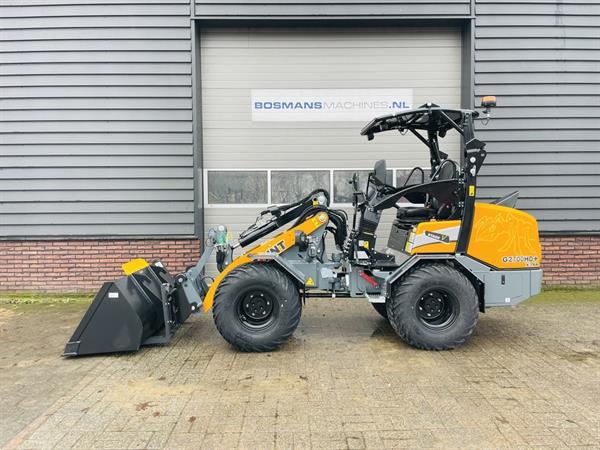 Grote foto giant g2700 x tra hd jubileum editie minishovel nieuw 699 lease agrarisch shovels