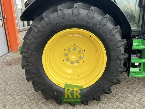 Grote foto john deere 6120m 691687 agrarisch tractoren