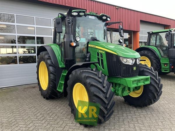 Grote foto john deere 6090m 691713 agrarisch tractoren