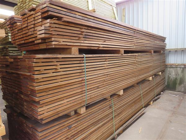 Grote foto bankirai vlonderdelen 28mm dik scherp geprijsd tuin en terras tuinhout en palen