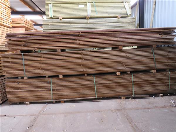 Grote foto bankirai vlonderdelen 28mm dik scherp geprijsd tuin en terras tuinhout en palen