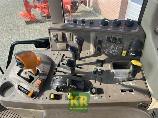 Grote foto john deere 6195m 693828 agrarisch tractoren
