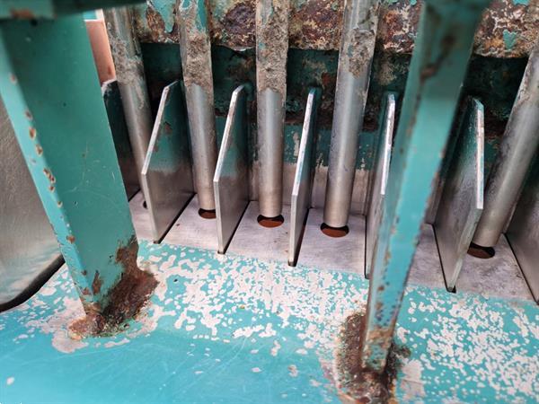 Grote foto unger perfekt 250 34 2gv 8r pottenpers met mechanische zaaimachine en zanddoseerunit agrarisch tuinbouw