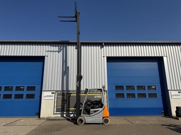 Grote foto vs 22122 elektrische triplex heftruck rx20 20 bj2019 sideshift agrarisch heftrucks