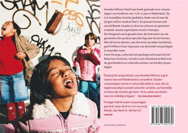 Grote foto er is er een jarig boeken fotografie en design