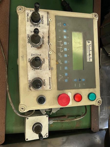 Grote foto vanhoucke preirooier automatisch agrarisch oogstmachines