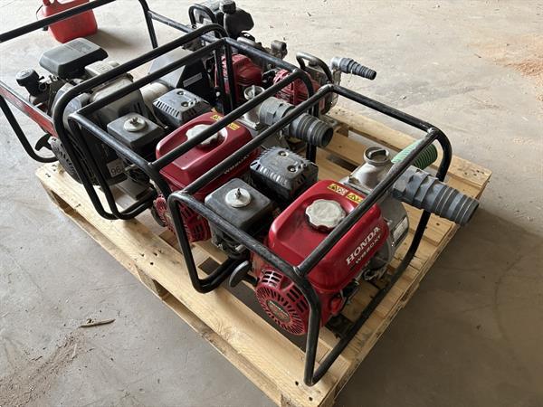 Grote foto honda waterpomp benzine 3 stuks agrarisch beregeningapparatuur