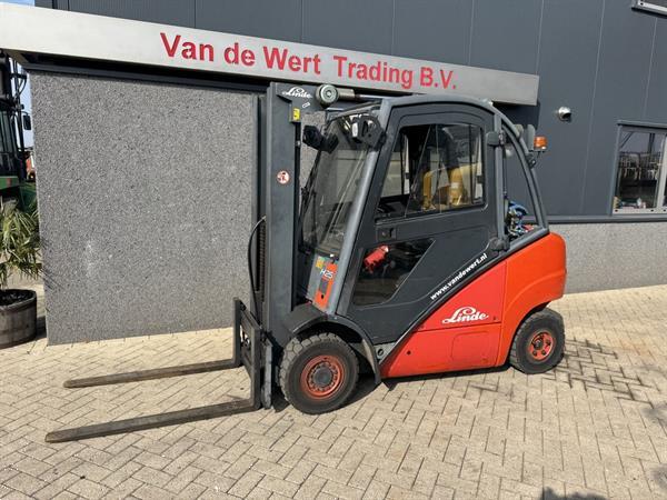 Grote foto linde h25t triplo 470 freelift sideshift lpg 2004 agrarisch heftrucks