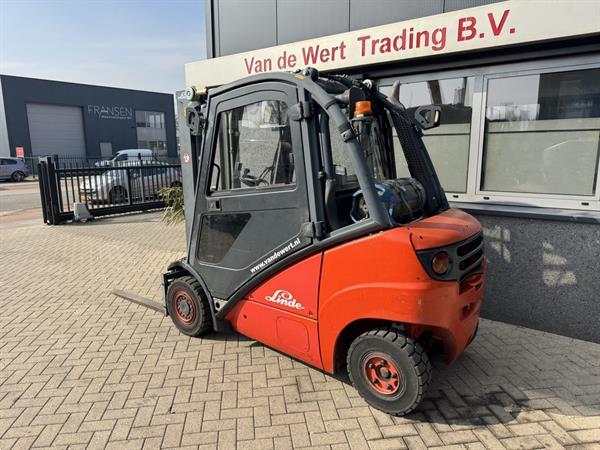 Grote foto linde h25t triplo 470 freelift sideshift lpg 2004 agrarisch heftrucks