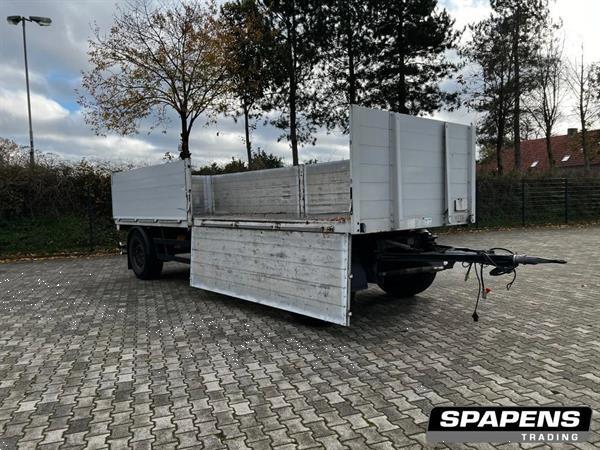 Grote foto schwarzm ller aanhanger met kleppen . landbouw wagen platte kar agrarisch aanhangwagens