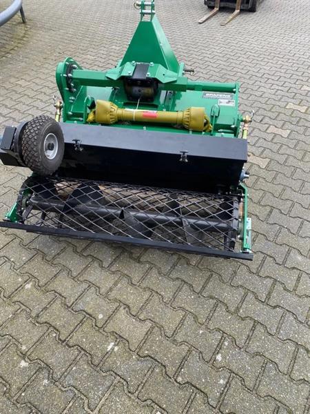 Grote foto overtopfrees 105 met zaaikit agrarisch zaaimachines