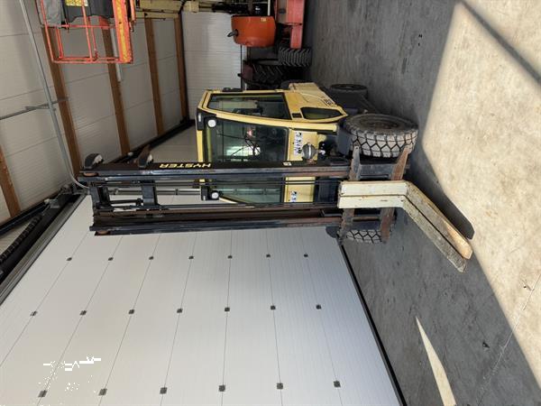 Grote foto hyster lpg heftruck 3.5 ton agrarisch heftrucks