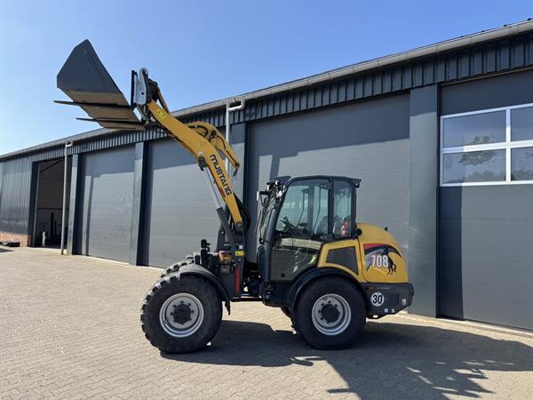 Grote foto mustang loader incl bak en lepels agrarisch shovels