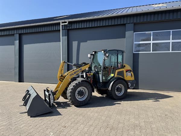 Grote foto mustang loader incl bak en lepels agrarisch shovels