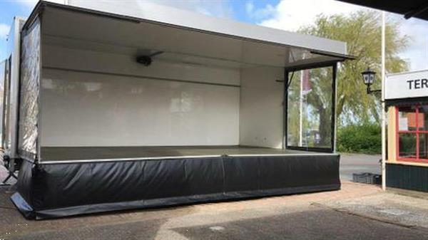 Grote foto podiumwagen mobiel podium evenementen wagen agrarisch aanhangwagens