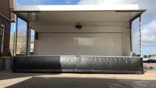 Grote foto podiumwagen mobiel podium evenementen wagen agrarisch aanhangwagens