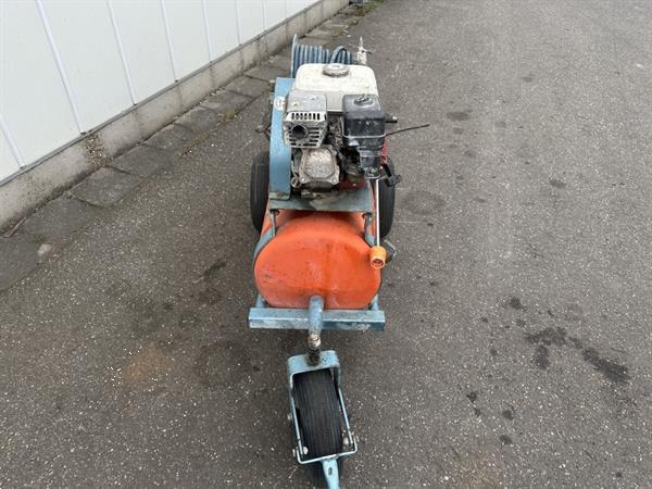 Grote foto empas spuitwagen 100 liter met honda motor agrarisch onkruidbestrijding