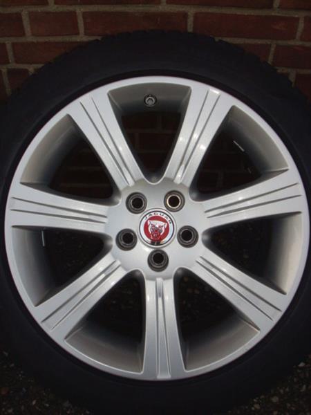 Grote foto 18 originele jaguar xf comodora edition velgen auto onderdelen banden en velgen