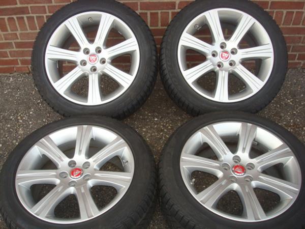 Grote foto 18 originele jaguar xf comodora edition velgen auto onderdelen banden en velgen