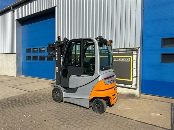 Grote foto vs 22124 elektrische triplex heftruck still rx60 25 bj2019 agrarisch heftrucks