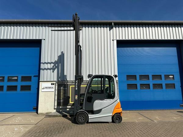 Grote foto vs 22124 elektrische triplex heftruck still rx60 25 bj2019 agrarisch heftrucks