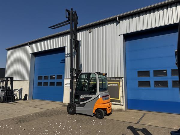 Grote foto vs 22125 elektrische triplex heftruck still rx60 30 bj2019 nieuwe accu agrarisch heftrucks