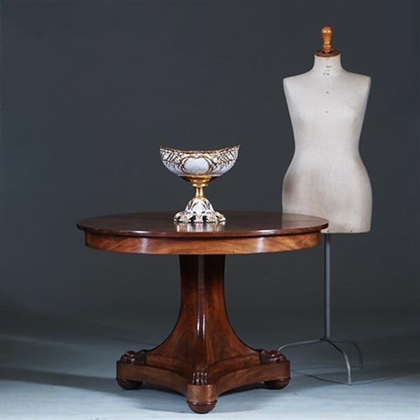 Grote foto groot tafel stuk of piece de milieu wit porselein met goud begin 19e eeuw no.270160 antiek en kunst stoelen en banken