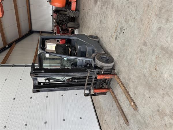 Grote foto toyota 1800kg lpg triple sideshift heftruck agrarisch heftrucks