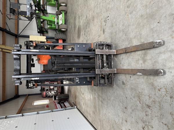 Grote foto doosan 1800kg heftruck vorkspreider agrarisch heftrucks