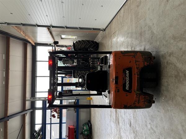 Grote foto doosan 1800kg heftruck freelift agrarisch heftrucks