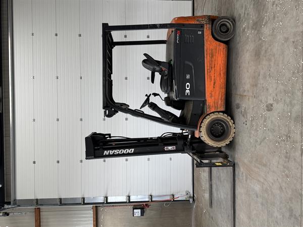 Grote foto doosan 3ton elec triple agrarisch heftrucks