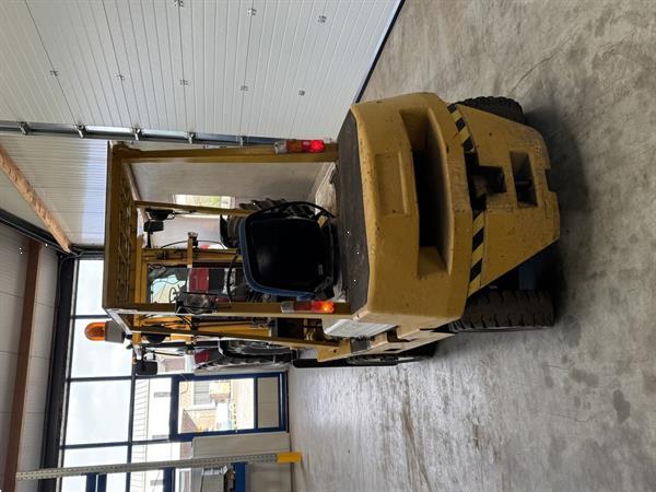 Grote foto 2.5 diesel hobby heftruck agrarisch heftrucks