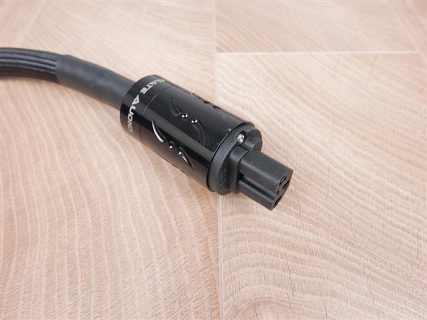 Grote foto heavens gate ultra extreme black label highend audio power cable 1 2 metre audio tv en foto onderdelen en accessoires