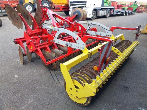 Grote foto pottinger terradisc 3001 schijveneg met pakkerwals agrarisch akkerbouw